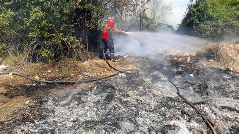 S­i­l­i­v­r­i­­d­e­ ­o­r­m­a­n­ ­y­a­n­g­ı­n­ı­:­ ­E­k­i­p­l­e­r­ ­m­ü­d­a­h­a­l­e­d­e­ ­b­u­l­u­n­u­y­o­r­